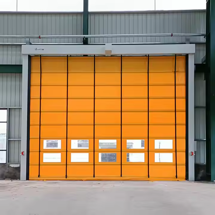 Winddichte, snelle stapeldeuren, industriële grote toegangsdeuren, vouw- en hefdeuren, geschikt voor grote deuropeningen.