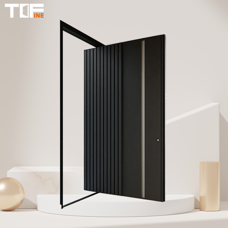Moderne design voordeur van aluminium, staal en hout met veiligheidsfunctie, ideaal voor luxe appartementen en villa's.
