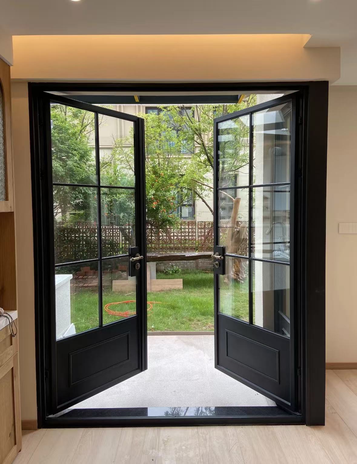 Anlike Luxe Italiaanse Moderne Villa Voordeur Grill Commercieel Gebruik Aluminiumlegering Franse Dubbele Glazen Deur Draaibaar Winddicht 5