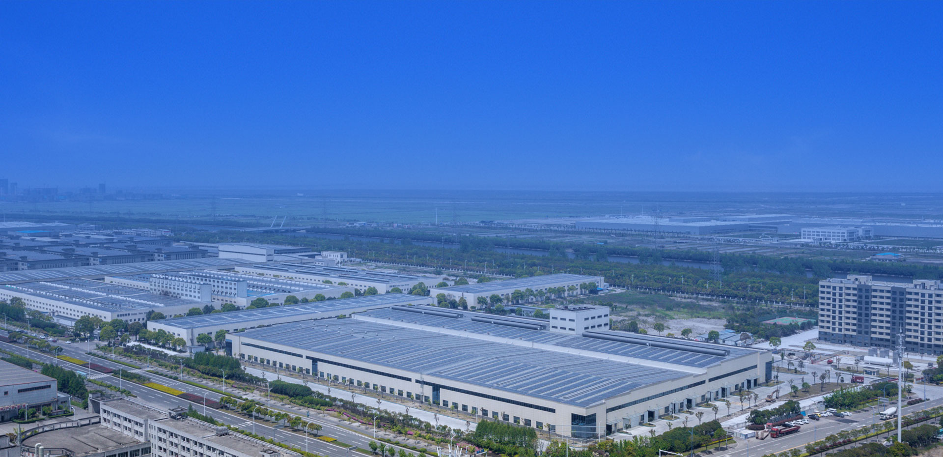 Guangdong Dejiyoupin Doors and Windows Co., Ltd. Fabrieksfaciliteit