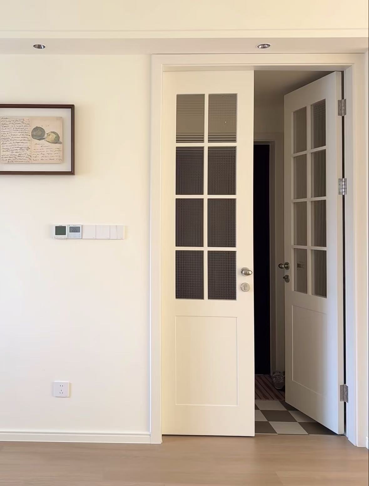Anlike Luxe Italiaanse Moderne Villa Voordeur Grill Commercieel Gebruik Aluminiumlegering Franse Dubbele Glazen Deur Draaibaar Winddicht 5