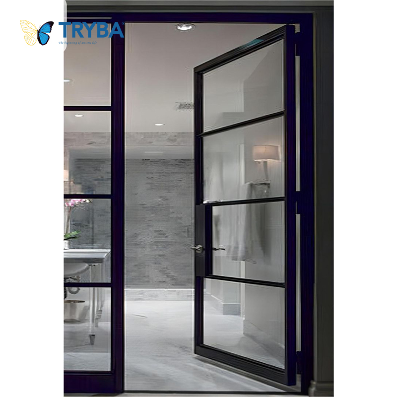 Moderne openslaande deuren van dubbel gehard glas met slagvast aluminium en glasvezelscherm voor buitengebruik. Duits hang- en sluitwerk.